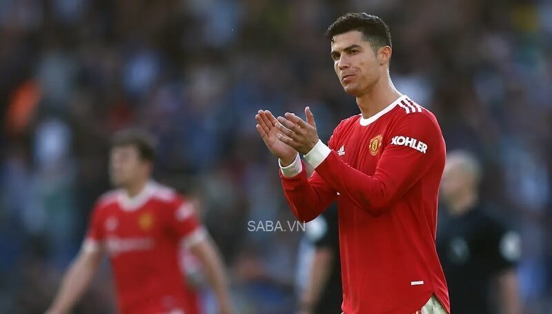 Ronaldo trở về Man United để bàn chuyện tương lai