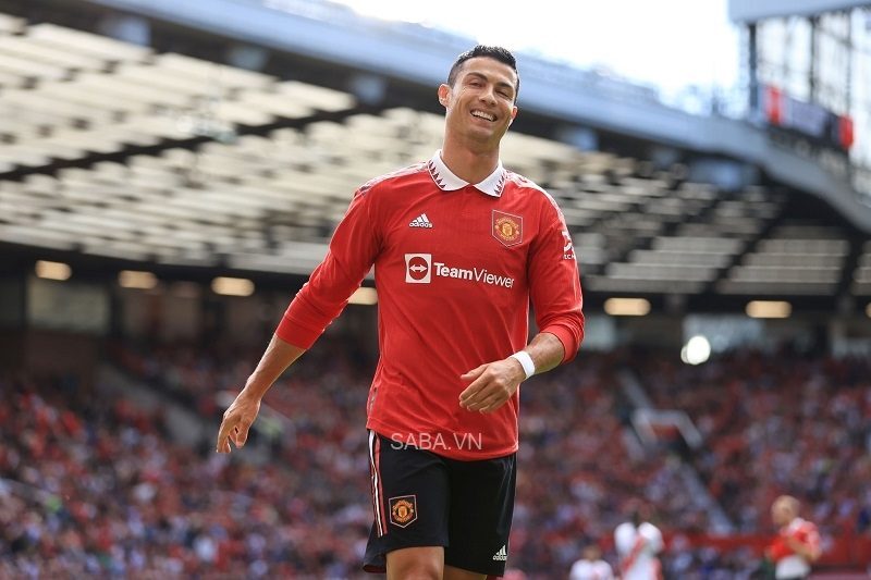 Ronaldo không thể ghi bàn trong ngày trở lại Man United